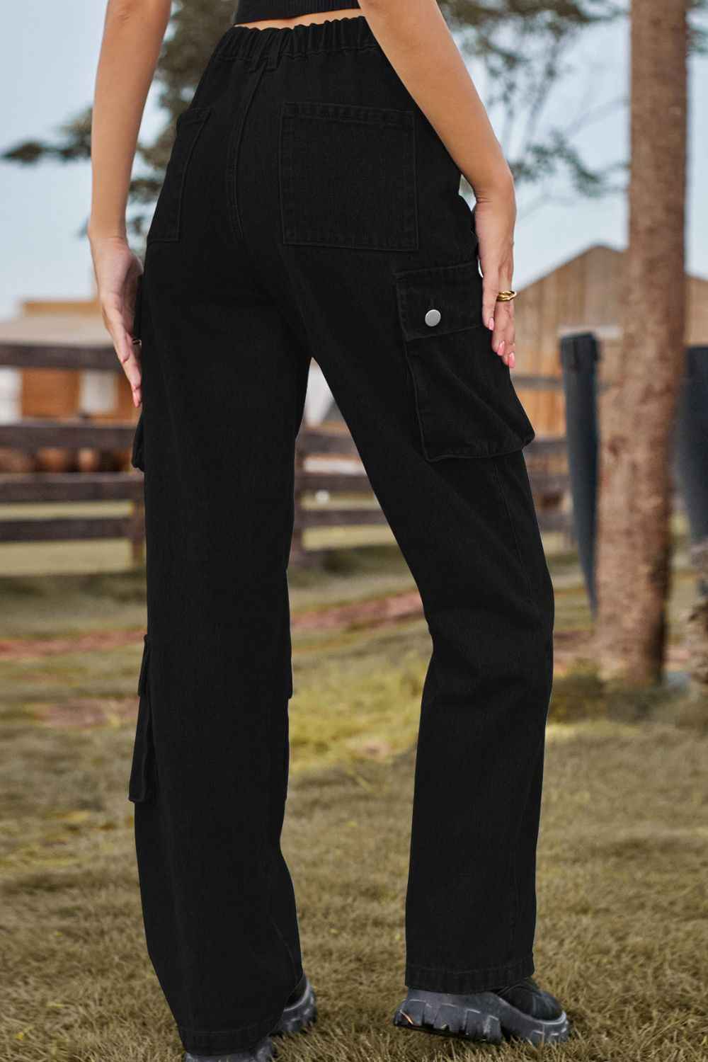 Loose Fit Long Jeans with Pockets for Ultimate Comfort and Style