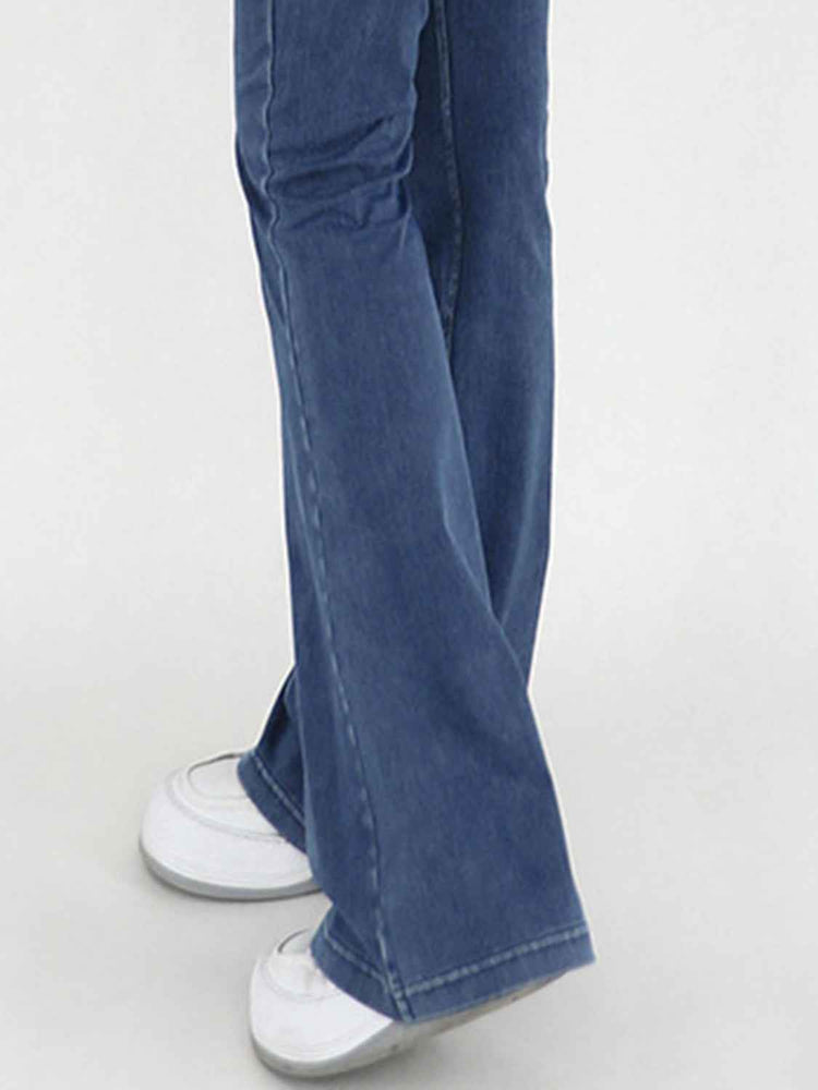 Wide Waistband Bootcut Jeans with Pockets – Comfort and Style Combined