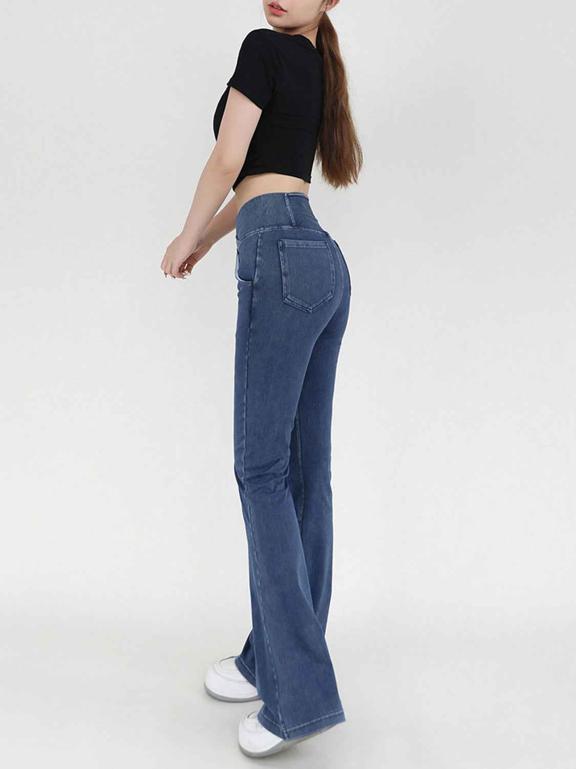 Wide Waistband Bootcut Jeans with Pockets – Comfort and Style Combined