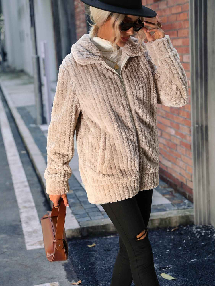 Zip-Up Collared Jacket for Ultimate Style and Versatile Comfort