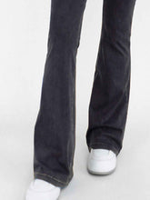 Wide Waistband Bootcut Jeans with Pockets – Comfort and Style Combined