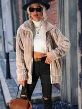 Zip-Up Collared Jacket for Ultimate Style and Versatile Comfort