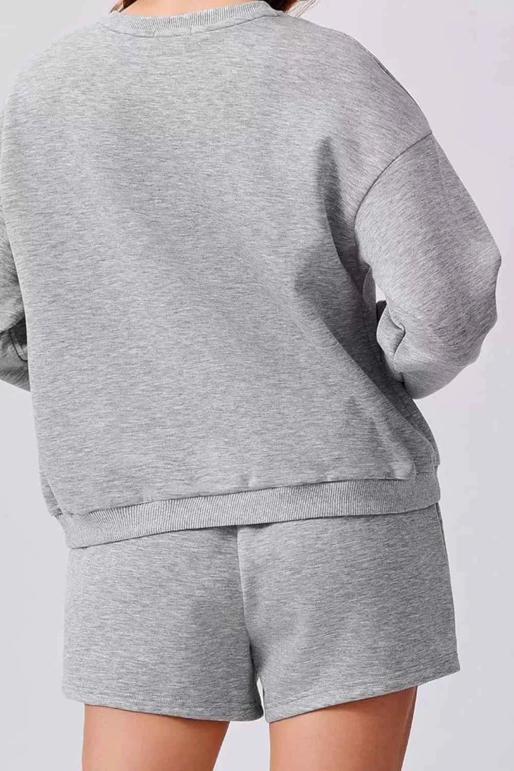 Round Neck Sweatshirt and Shorts Set for Ultimate Comfort and Style