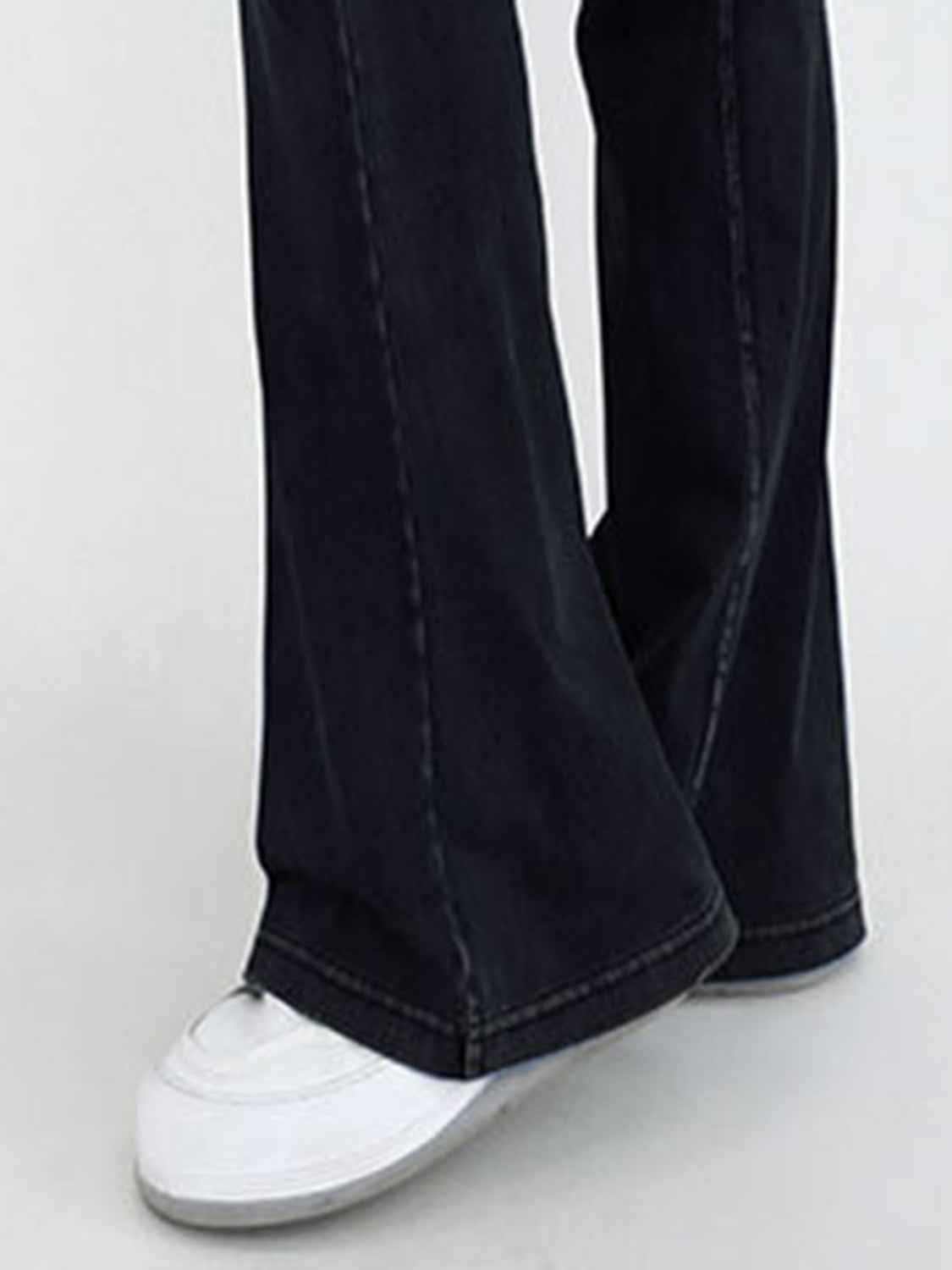 Wide Waistband Bootcut Jeans with Pockets – Comfort and Style Combined