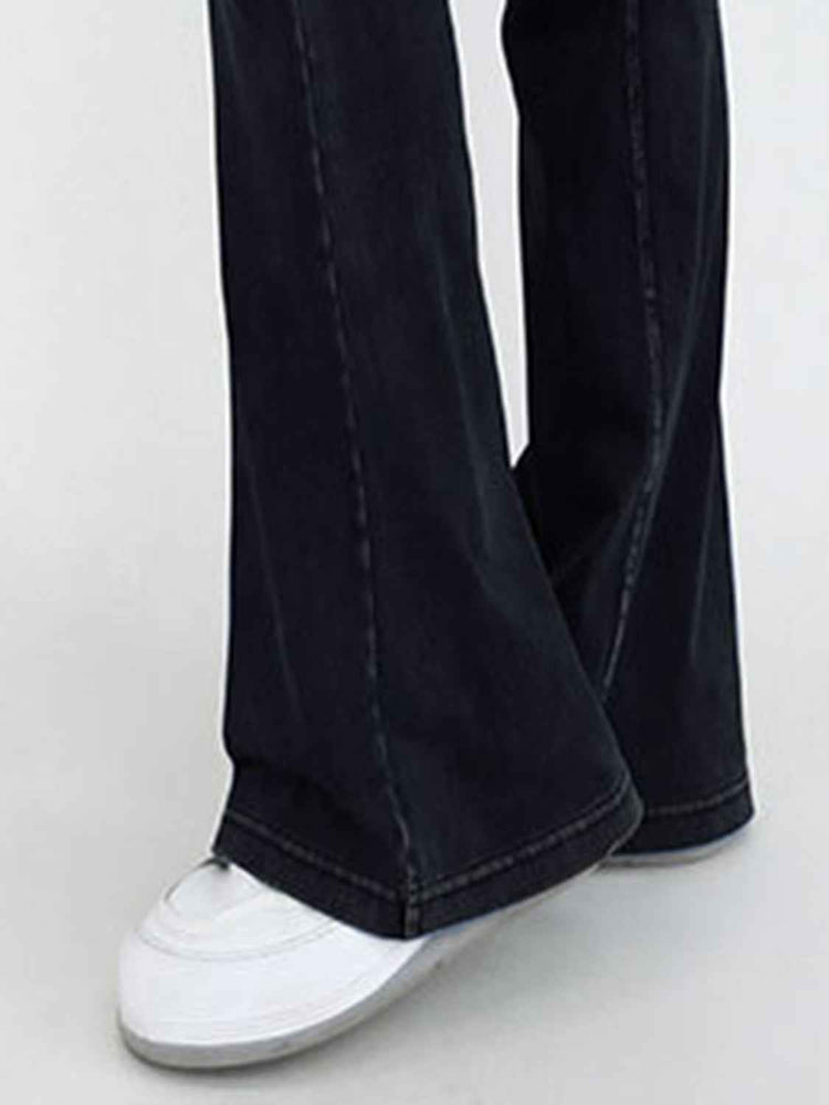 Wide Waistband Bootcut Jeans with Pockets – Comfort and Style Combined
