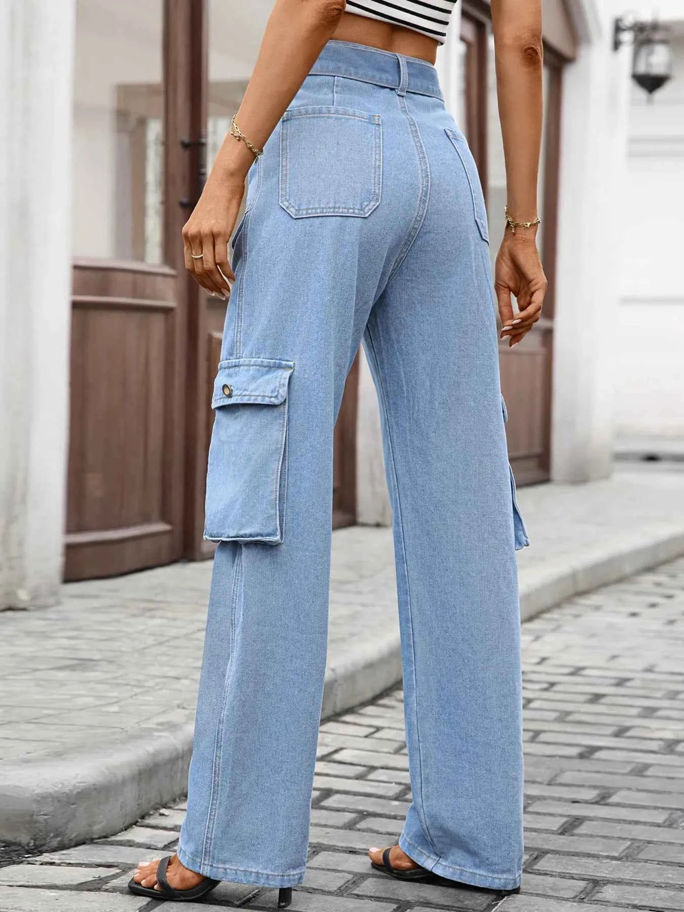 High-Waisted Cargo Jeans with Multi-Pocket Design for Ultimate Style and Comfort
